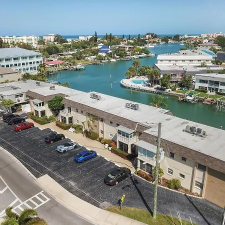 Ferienwohnung Funshine Pointe Capri St. Pete Beach Exterior foto